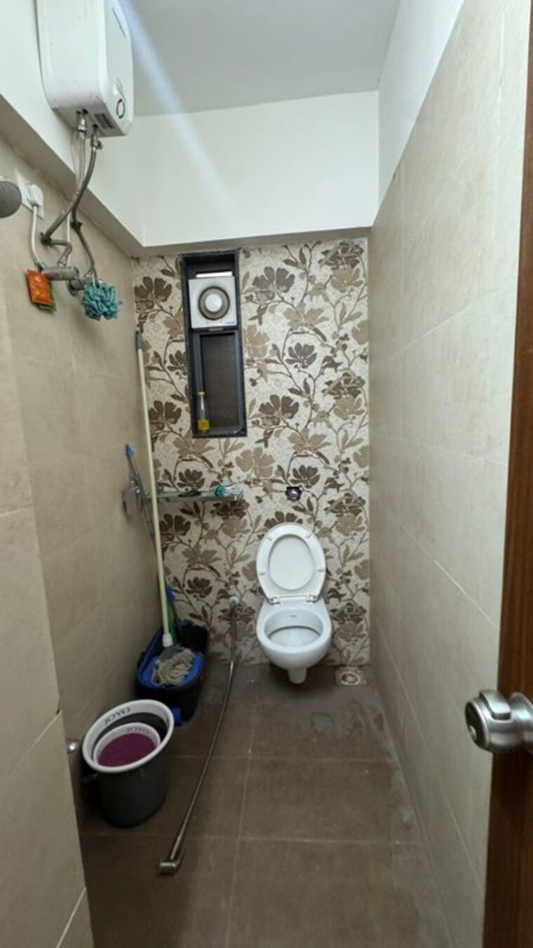 Bathroom, ambawadi 3 Bedroom 1860 Sq.Ft. Apartment In Ambawadi Ahmedabad 10750371
