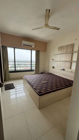 Bedroom in 3 BHK Apartment at Ambawadi – for Rent