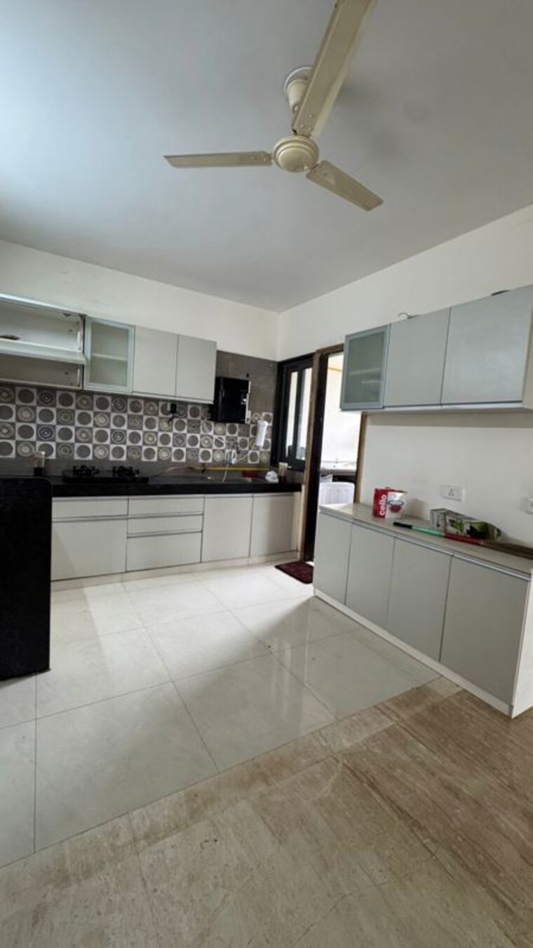 Kitchen, ambawadi 3 Bedroom 1860 Sq.Ft. Apartment In Ambawadi Ahmedabad 10750371