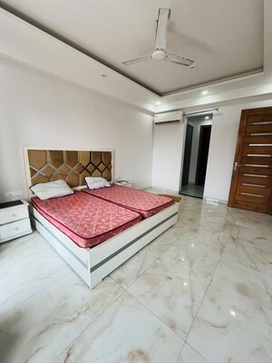 Bedroom in 4 BHK Builder Floor at Sector 31 – for Rent