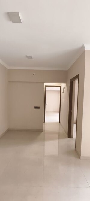 2 BHK Apartment For Rent in Raunak Unnathi Woods Supreme, Ghodbunder Road
