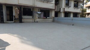 Parking in 2 BHK Apartment at Andheri CHS, Andheri West – for Rent