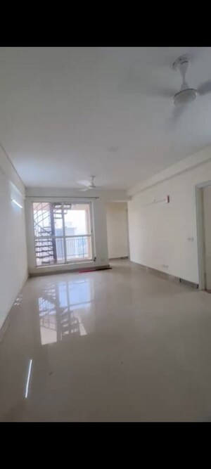 3 BHK Apartment For Rent in Jaypee Greens Kosmos, Sector 134