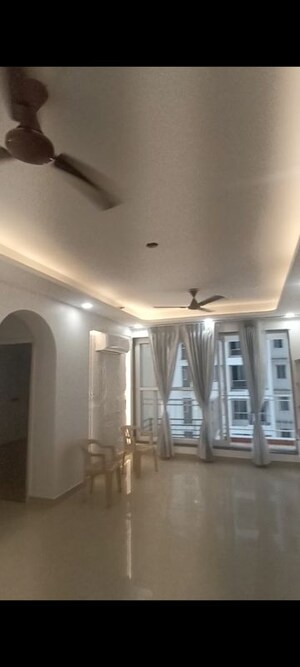 3 BHK Apartment For Rent in Jaypee Kensington Park Apartments, Sector 133