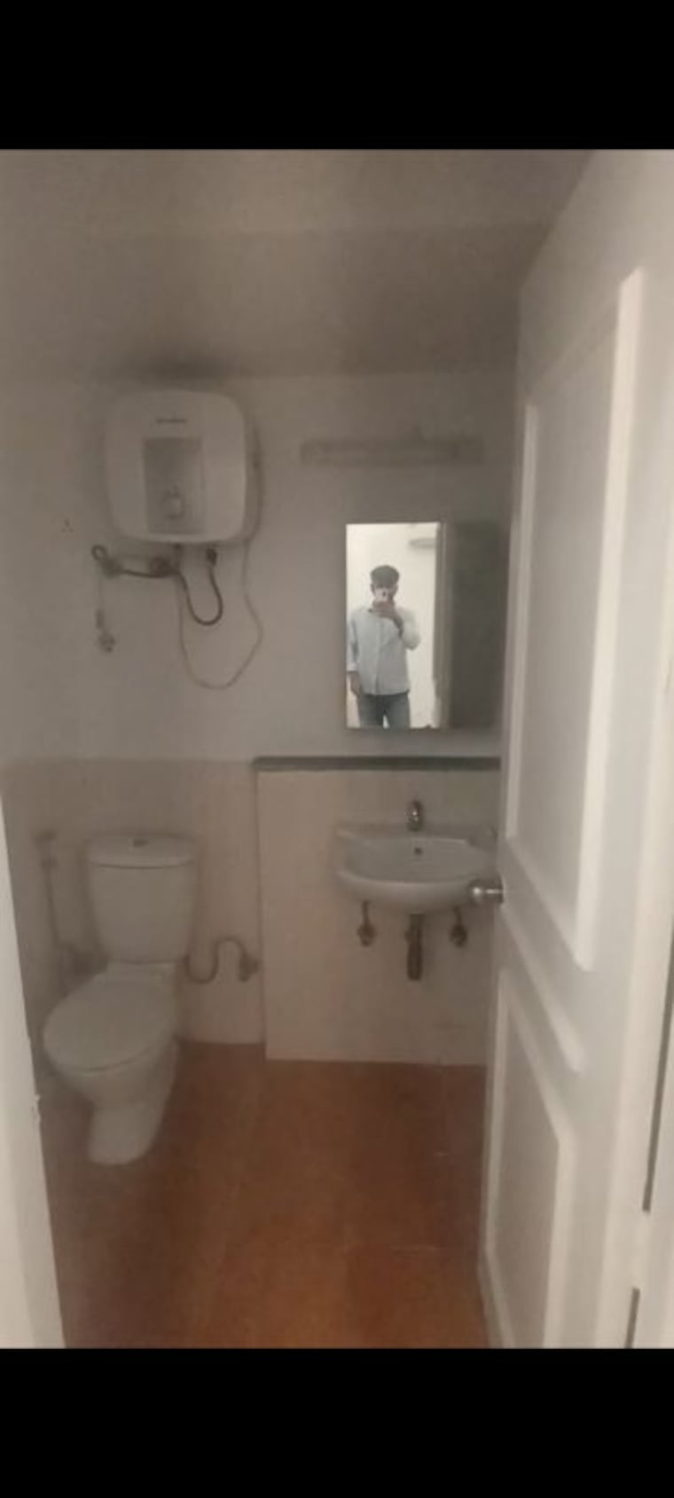 Bathroom, jaypee-kensington-park-apartments 3 Bedroom 1550 Sq.Ft. Apartment In Sector 133 Noida 10738396
