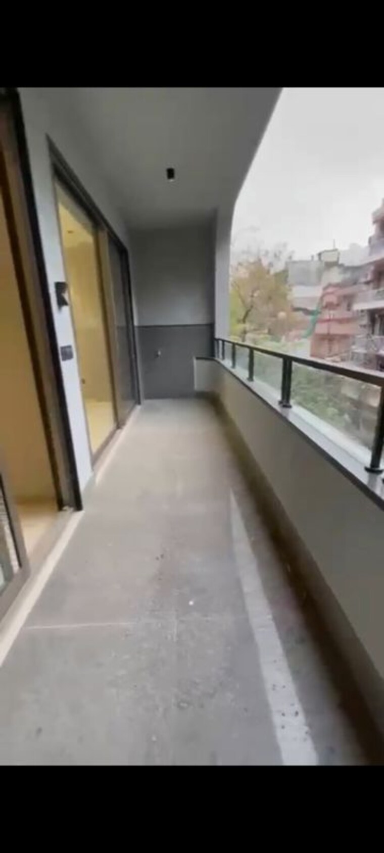 Balcony, green park 3 Bedroom 200 Sq.Yd. Builder Floor In Green Park Delhi 10750410