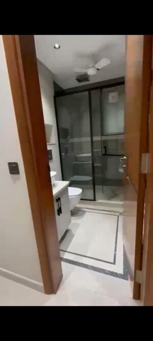 Staircase in 3 BHK Builder Floor at Green Park – for Rent