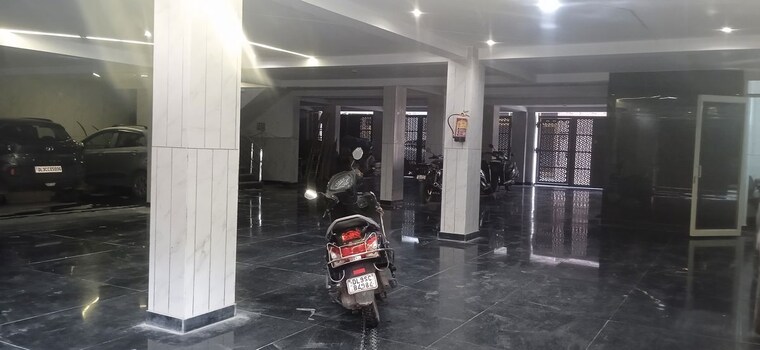  Parking, palam extension 3 Bedroom 1000 Sq.Ft. Builder Floor In Palam Extension Delhi 10750414