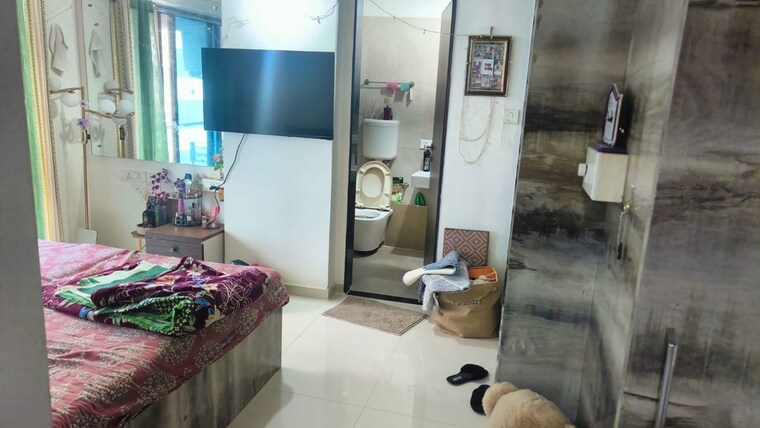 Team Area, runwal-symphony 3 Bedroom 1655 Sq.Ft. Apartment In Santacruz East Mumbai 10750413