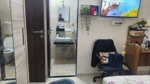 Bathroom in 3 BHK Apartment at Runwal Symphony, Santacruz East – for Sale