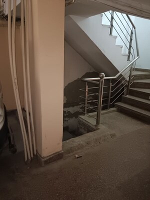 Staircase in  Shop at New Rajinder Nagar – for Sale