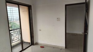 Room in  Apartment at Ulhasnagar – for Sale