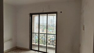 Room in  Apartment at Ulhasnagar – for Sale