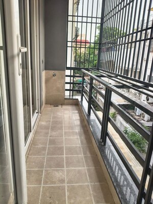 Balcony in 3 BHK Builder Floor at Green Park – for Rent