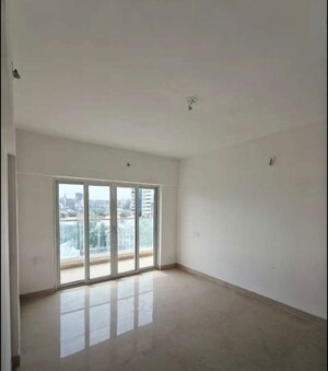 Room in 3 BHK Apartment at Lodha Bella Vita, Nibm Road – for Rent