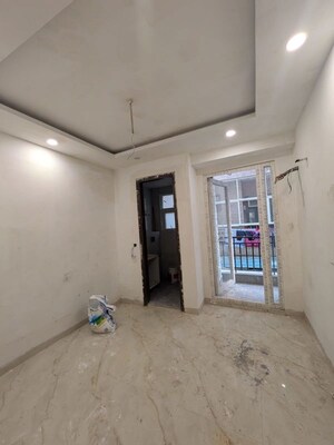 Room in 2 BHK Builder Floor at Saket – for Sale