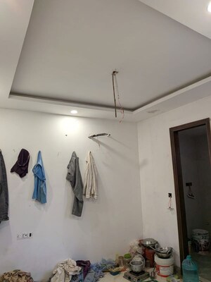 Furnished Amenities in 2 BHK Builder Floor at Saket – for Sale