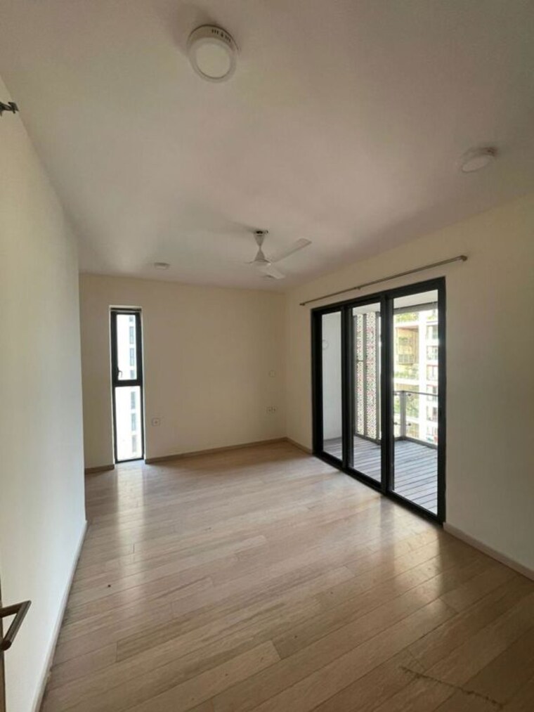 Room, new-cuffe-parade 3 Bedroom 1319 Sq.Ft. Apartment In Wadala Mumbai 10750563