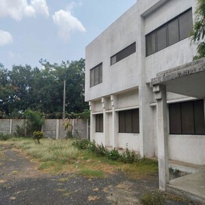  Industrial Plot – Exterior View View at Padra - for Sale