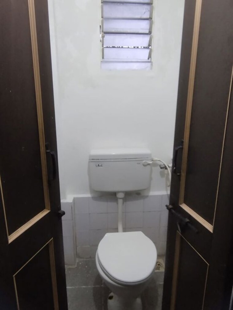 Bathroom, dhankawadi 1 Bedroom 550 Sq.Ft. Apartment In Dhankawadi Pune 10750571