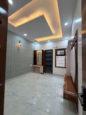 Master Bedroom in 4 BHK Villa at Sector 124 – for Sale