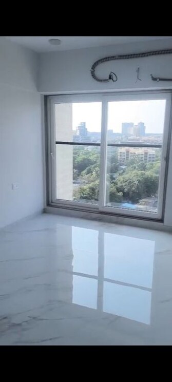 2 BHK 730 Sq.Ft. Apartment in Versova Heights