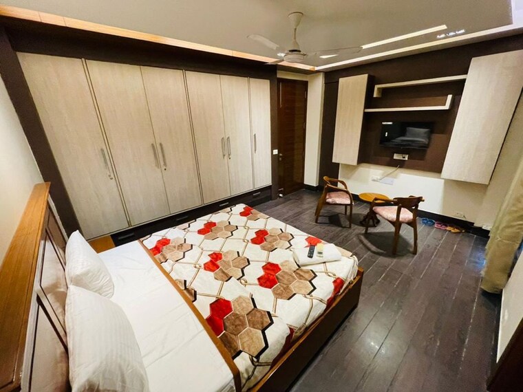 Bedroom, saket 4 Bedroom 250 Sq.Yd. Builder Floor In Saket Delhi 10750611