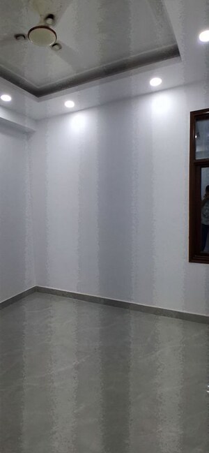 Furnished Amenities in 3 BHK Builder Floor at Mehrauli – for Sale
