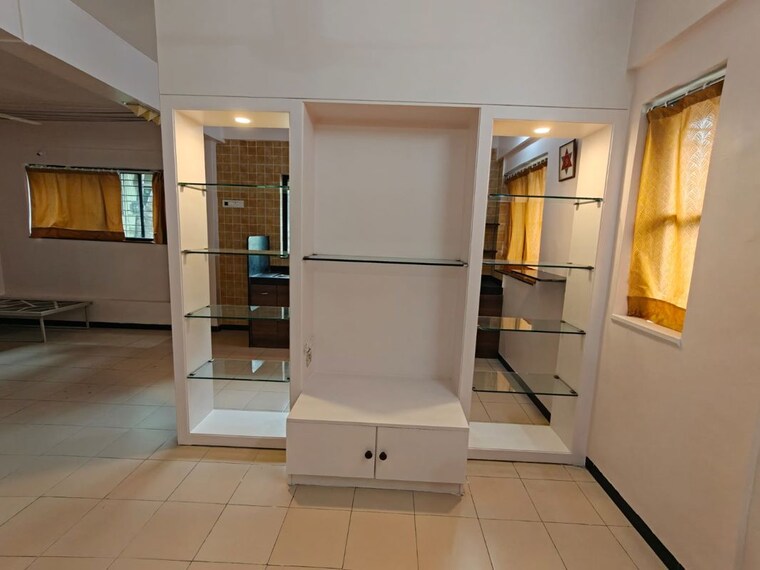 Bathroom, urmila-chs-dhankawadi 1.5 Bedroom 800 Sq.Ft. Apartment In Dhankawadi Pune 10750612