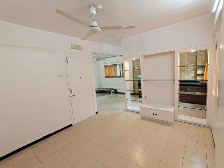 Bathroom, urmila-chs-dhankawadi 1.5 Bedroom 800 Sq.Ft. Apartment In Dhankawadi Pune 10750612