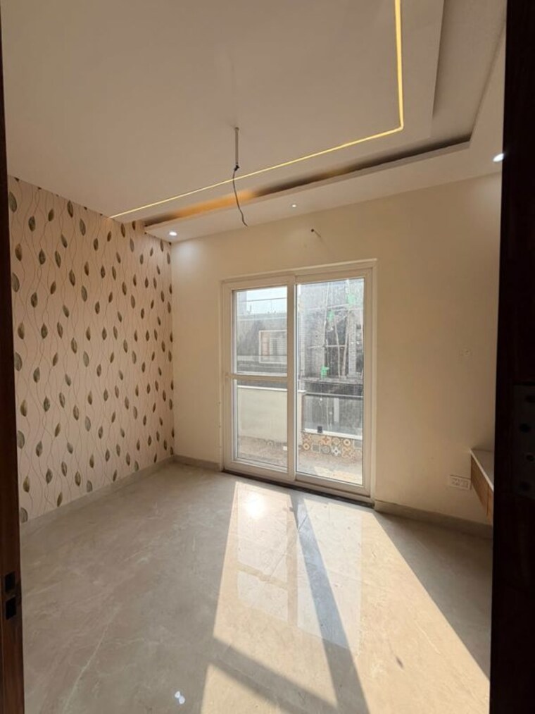 Room, sector 124 3 Bedroom 90 Sq.Yd. Villa In Sector 124 Mohali 10750623