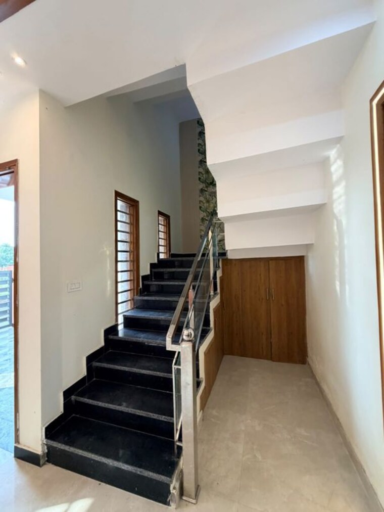 undefined, sector 124 3 Bedroom 90 Sq.Yd. Villa In Sector 124 Mohali 10750623