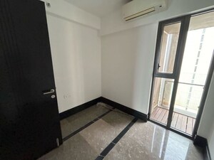 Room in 3 BHK Apartment at Lodha NCP Commercial Tower Supremus, Wadala – for Sale