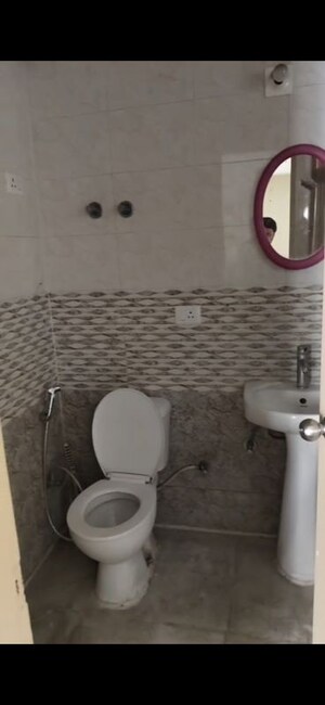 Bathroom in 3 BHK Apartment at Saviour Green Arch, Tech Zone 4 Greater Noida – for Rent