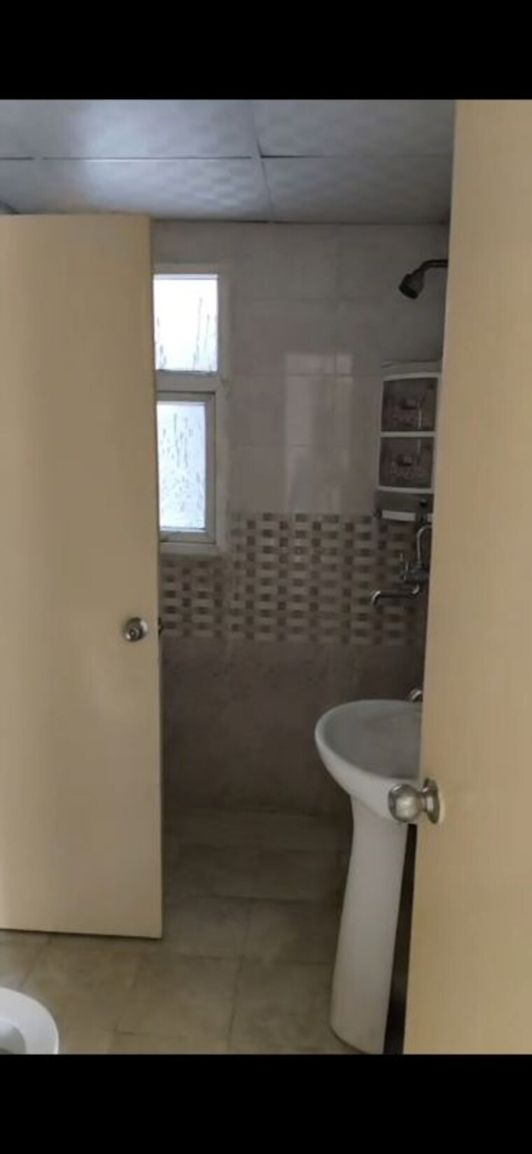 Bathroom, saviour-green-arch 3 Bedroom 1160 Sq.Ft. Apartment In Tech Zone 4 Greater Noida Greater Noida 10750729