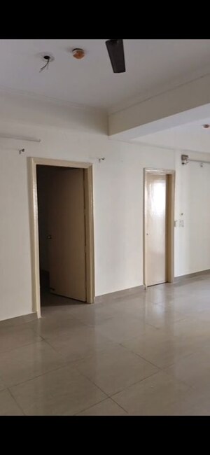 Room in 3 BHK Apartment at Saviour Green Arch, Tech Zone 4 Greater Noida – for Rent