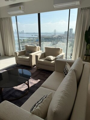 3.5 BHK Apartment For Rent in DLH Signature, Bandra West