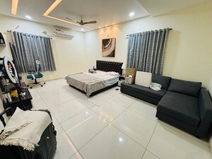 Team Area in 4 BHK Villa at Rajapushpa Green Dale, Tellapur – for Rent