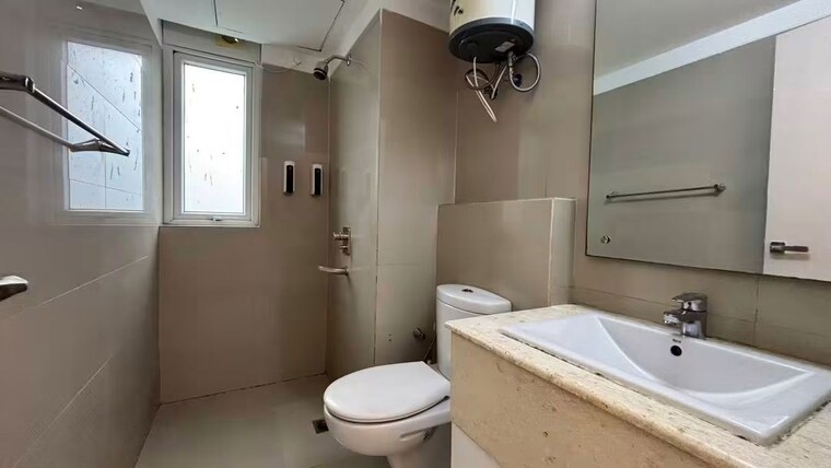 Bathroom, emaar-the-palm-drive-the-premier-terraces 4 Bedroom 2625 Sq.Ft. Apartment In Sector 66 Gurgaon 10750806