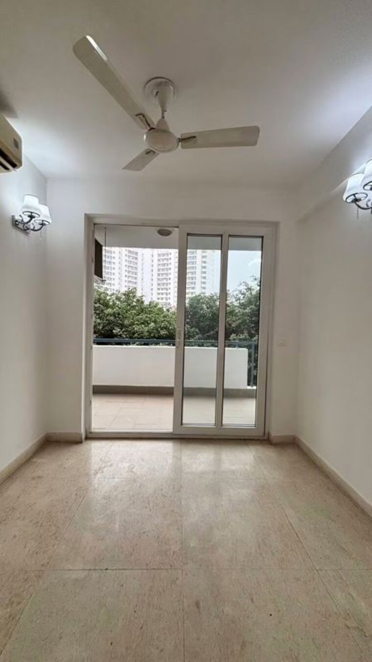 Room, emaar-the-palm-drive-the-premier-terraces 4 Bedroom 2625 Sq.Ft. Apartment In Sector 66 Gurgaon 10750806