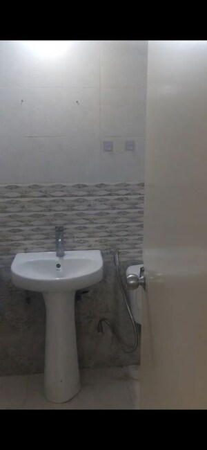 Bathroom in 2 BHK Apartment at Saviour Green Arch, Tech Zone 4 Greater Noida – for Rent