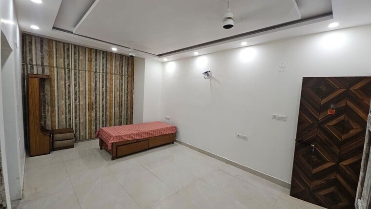 Room, bestfield 1.5 Bedroom 900 Sq.Ft. Builder Floor In Netaji Subhash Place Delhi 10750820