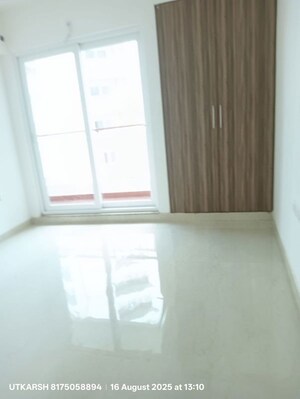 Room in 3 BHK Apartment at Rishita Mulberry Heights, Sushant Golf City – for Sale