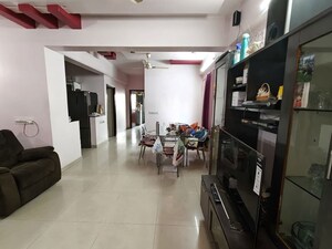 Gym in 3 BHK Apartment at Ambawadi – for Rent