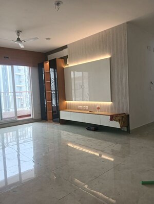 Room in 3 BHK Apartment at Rishita Mulberry Heights, Sushant Golf City – for Sale