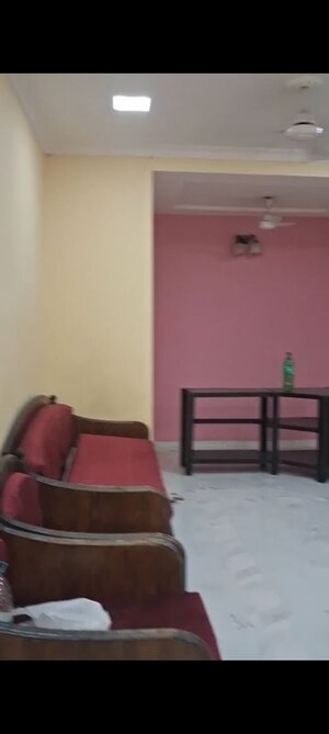 2 BHK Villa For Rent in Santacruz East