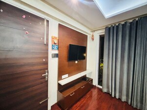 Bedroom in 2 BHK Apartment at Highland Park Chandigarh, Bhabat – for Rent