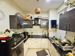 Team Area in 2 BHK Apartment at Highland Park Chandigarh, Bhabat – for Rent