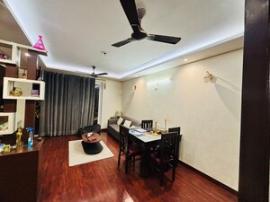 Team Area in 2 BHK Apartment at Highland Park Chandigarh, Bhabat – for Rent