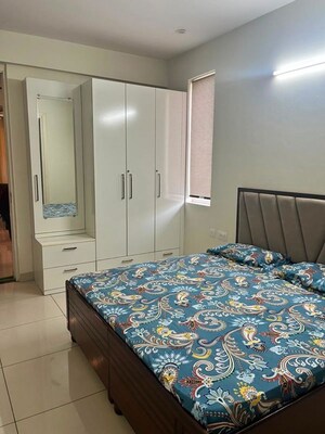 Bedroom in 2 BHK Apartment at Highland Park Chandigarh, Bhabat – for Rent